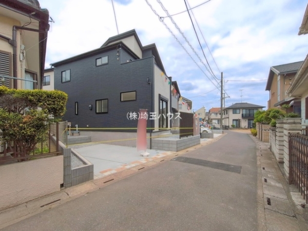 蓮田市馬込2丁目　新築戸建て　全1棟