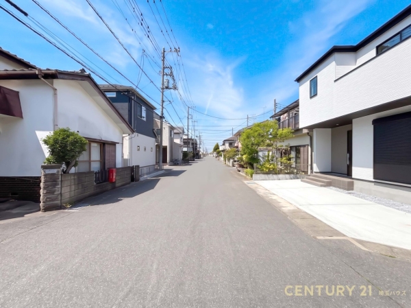 越谷市南荻島1期　新築戸建て　全1棟