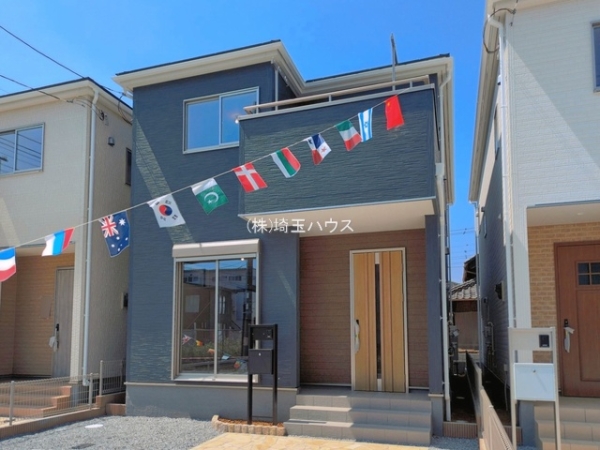 八潮市緑町第7　新築戸建て　全3棟