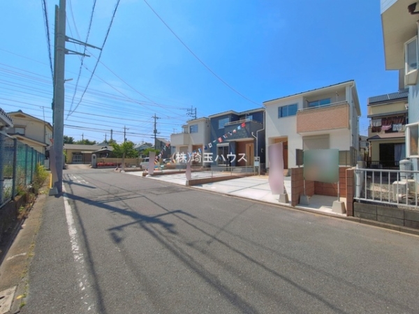 八潮市緑町第7　新築戸建て　全3棟
