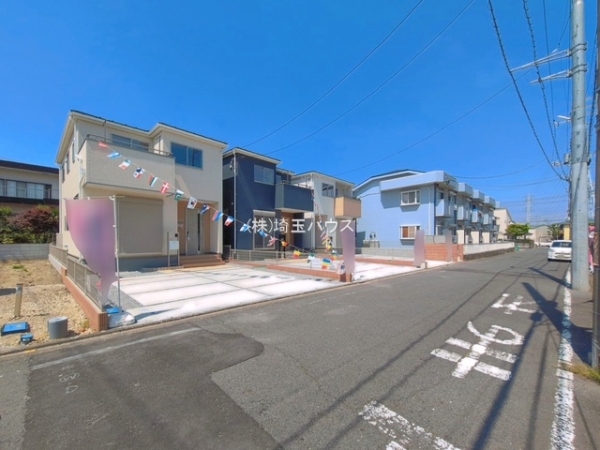 八潮市緑町第7　新築戸建て　全3棟