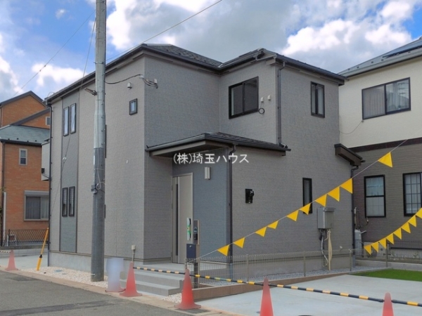 草加市清門三丁目66番　新築戸建て　全3棟
