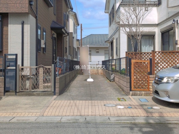 越谷市東大沢３丁目の土地