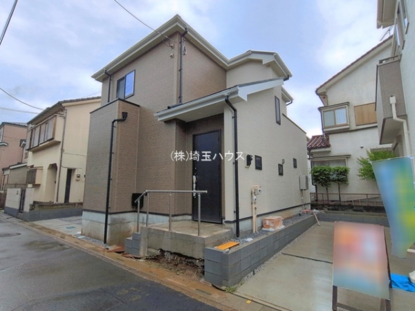 越谷市下間久里　戸建て　全２棟