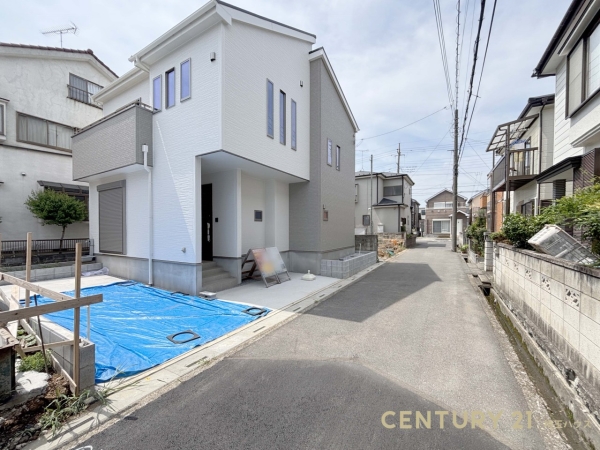 越谷市下間久里　戸建て　全２棟