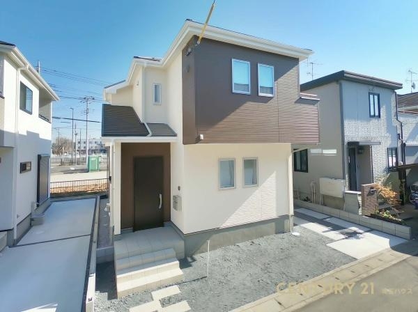 春日部市中央８丁目　新築戸建て　全２棟