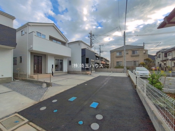 越谷市登戸町2期　新築戸建て　全3棟