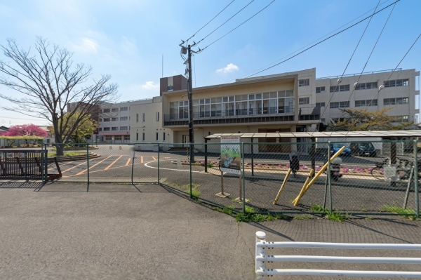 さいたま市岩槻区大字岩槻の中古一戸建て(さいたま市立城北小学校)