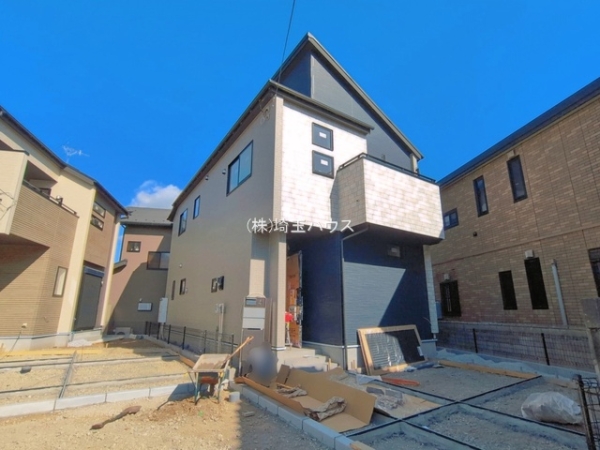 久喜市本町2丁目2期　新築戸建て　全3棟