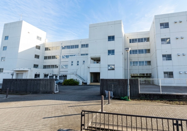 吉川市新栄１丁目の中古一戸建て(吉川市立栄小学校)