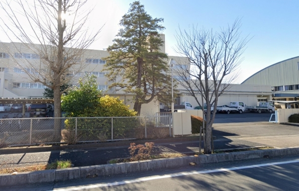 吉川市新栄１丁目の中古一戸建て(吉川市立中央中学校)