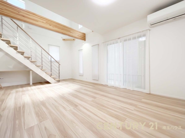 吉川市新栄１丁目の中古一戸建て
