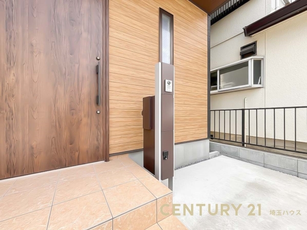 吉川市新栄１丁目の中古一戸建て