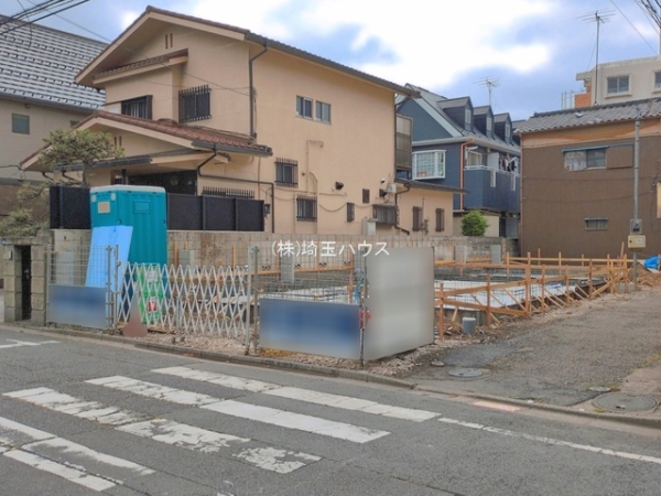 川口市西青木404　新築戸建て　全2棟