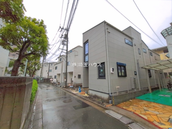 川口市原町016　新築戸建て　全2棟
