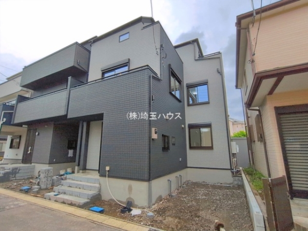 川口市戸塚東2丁目　新築戸建て　全3棟