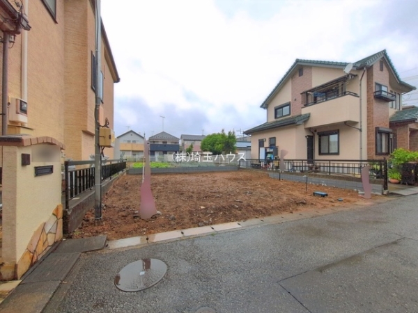 春日部市下蛭田235番　新築戸建て　全1棟