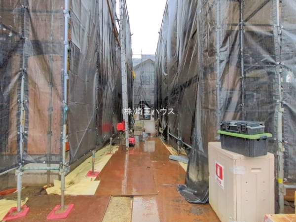 春日部市本田町1丁目74番　新築戸建て　全3棟