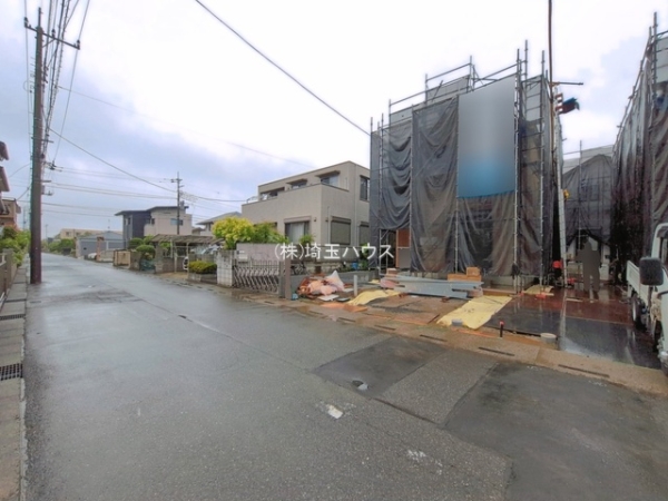 春日部市本田町1丁目74番　新築戸建て　全3棟