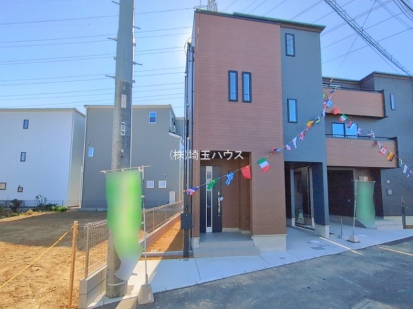 川口市里1413番　新築戸建て　全2棟