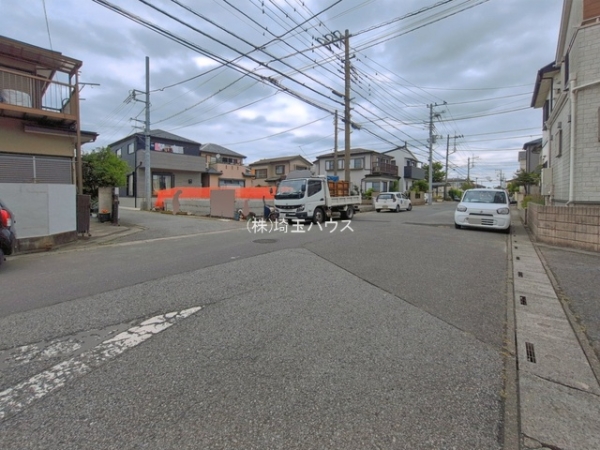 越谷市弥十郎　新築戸建て　全1棟