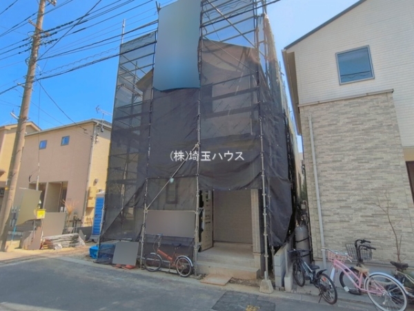 川口市江戸3丁目30番　新築戸建て　全2棟
