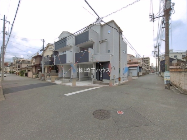 川口市並木409　新築戸建て　全2棟