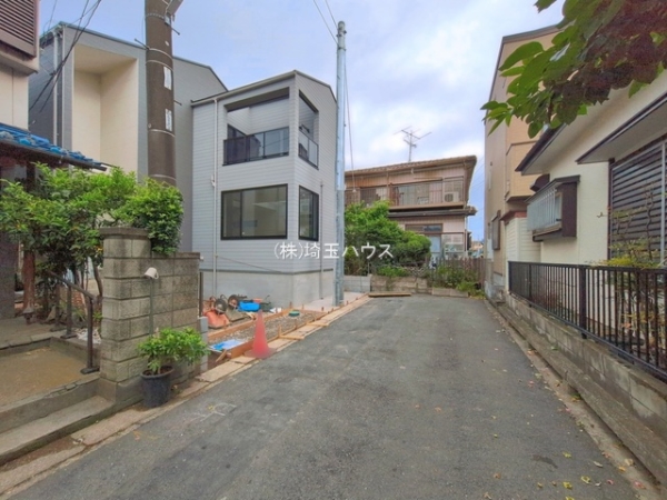 越谷市伊原203　新築戸建て　全1棟