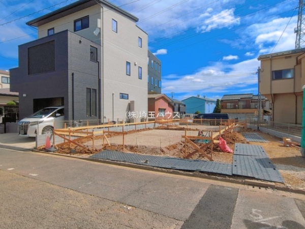 川口市上青木6丁目32番　新築戸建て　全2棟