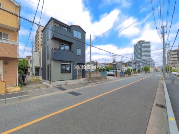川口市飯塚3丁目　新築戸建て　全1棟