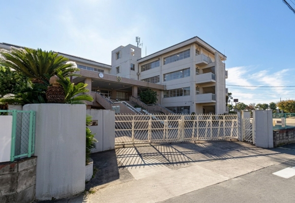 サンリット大袋(越谷市大袋東小学校)