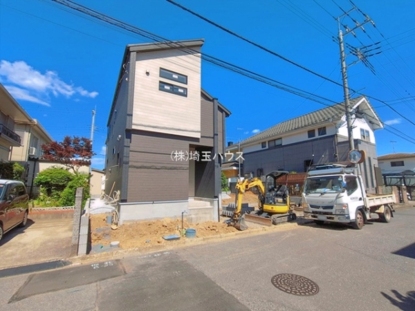 久喜市鷲宮4丁目　新築戸建て　全1棟