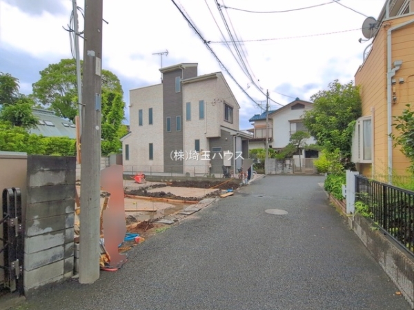 さいたま市南区辻5丁目1319番　新築戸建て　全2棟