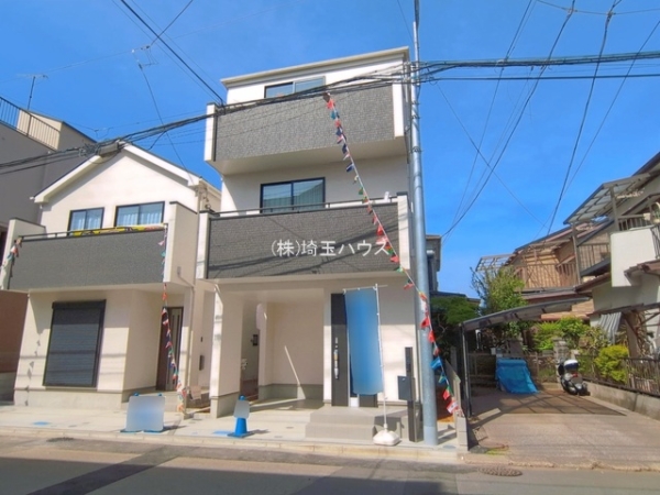 川口市上青木三丁目13番　新築戸建て　全2棟