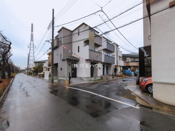 川口市戸塚東四丁目2番　新築戸建て　全2棟