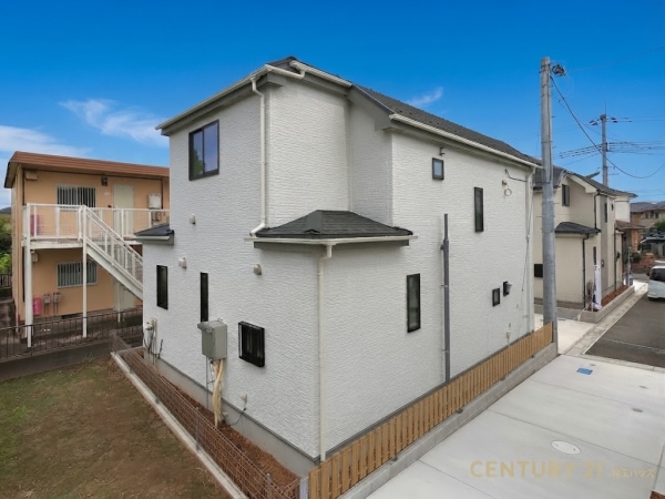 蓮田市黒浜2343番　新築戸建て　全5棟