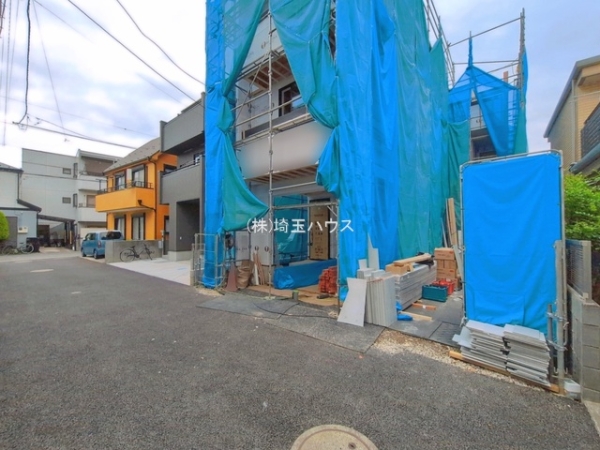川口市芝西128　新築戸建て　全2棟