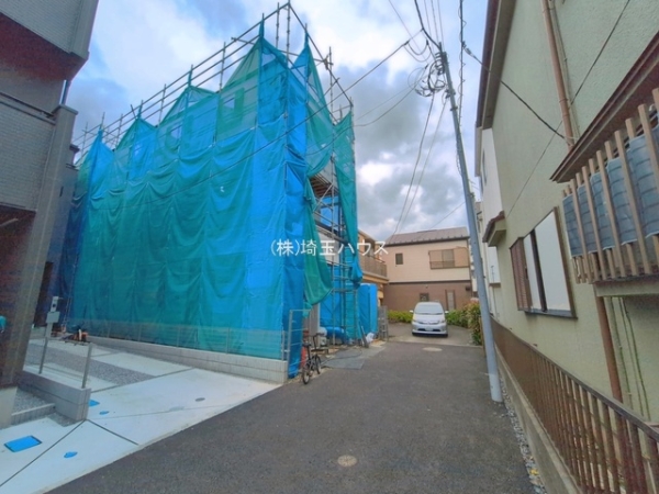 川口市芝西128　新築戸建て　全2棟