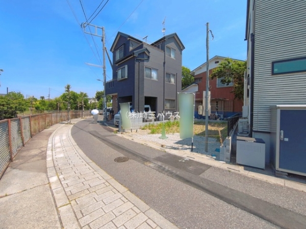 草加市谷塚仲町1期　新築戸建て　全1棟