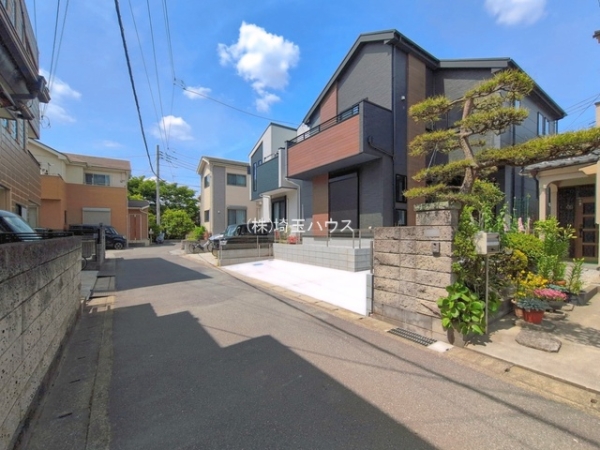 越谷市神明町2期　新築戸建て　全1棟