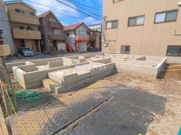 川口市芝高木1丁目5759番　新築戸建て　全5棟