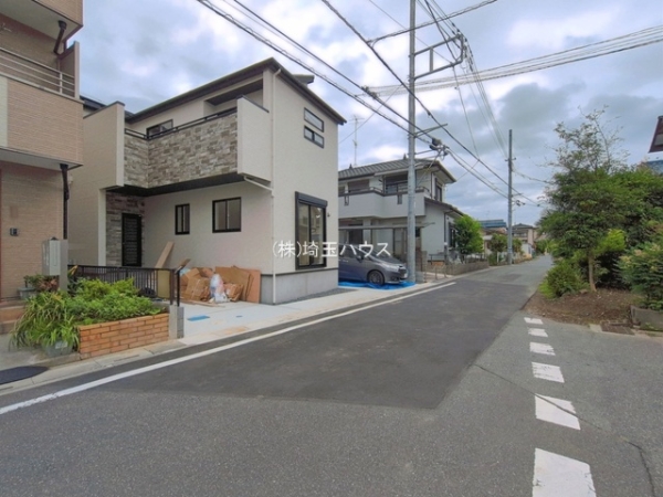 越谷市平方　新築戸建て　全1棟