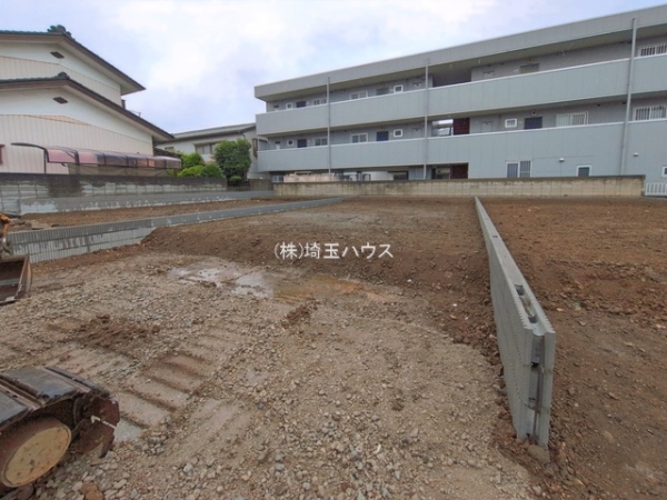 越谷市登戸町　新築戸建て　全3棟