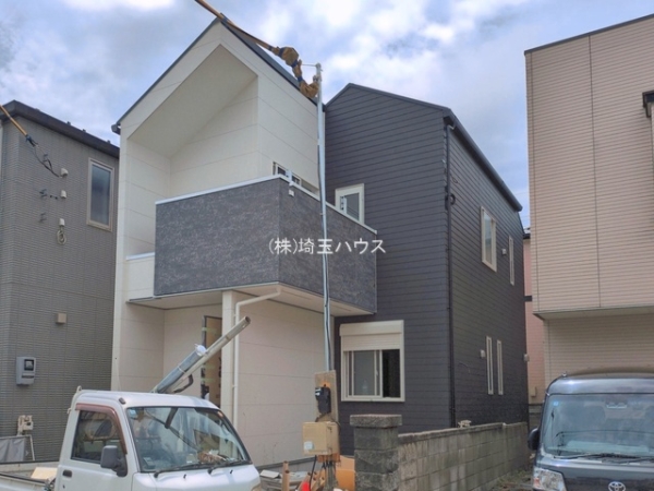 草加小山217　新築戸建て　全1棟