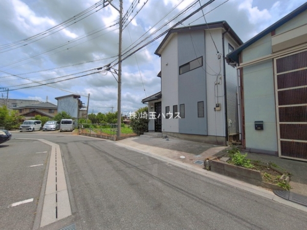 草加市両新田西町　中古戸建