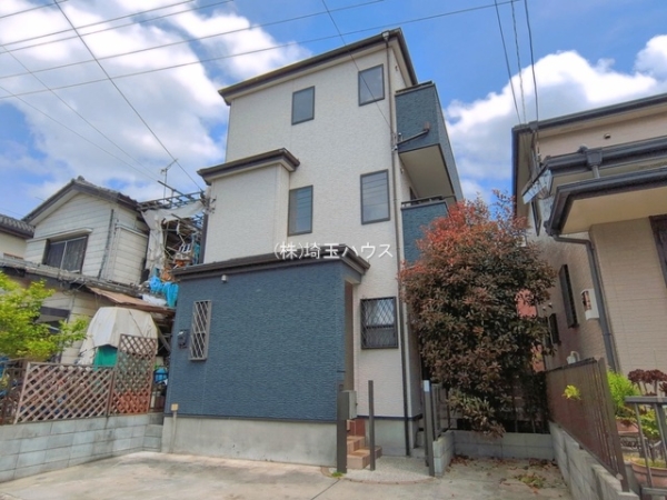 草加市新里町の中古一戸建て