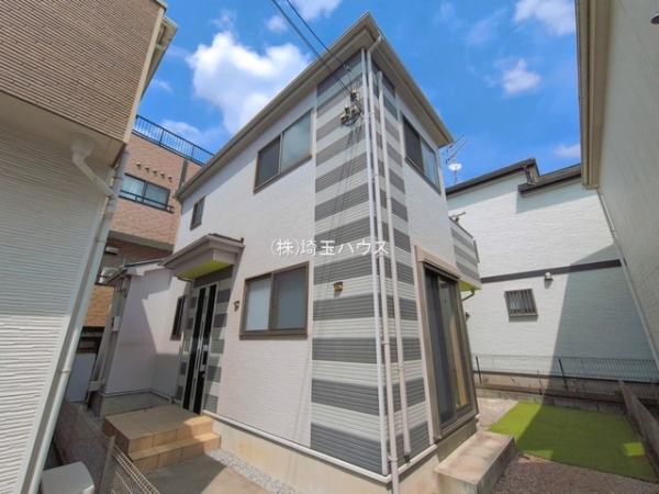 草加市谷塚仲町の中古一戸建て