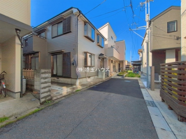 草加市八幡町の中古一戸建て