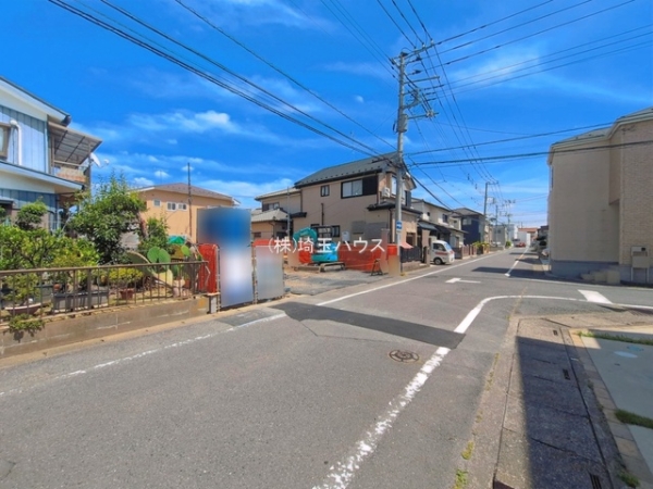 蓮田市西城2丁目　新築戸建て　全1棟