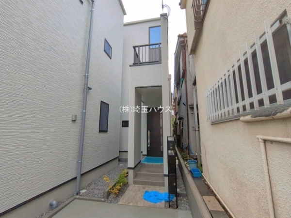 川口市飯塚409　新築戸建て　全5棟